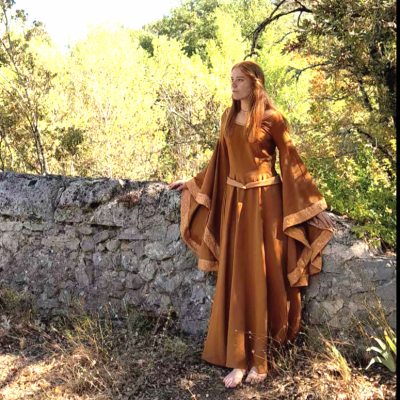Robe noble médiévale en viscose – Iseult