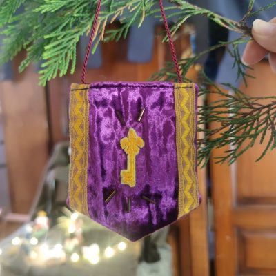 Bannière « clé d’or » médiévale fantasy décorative